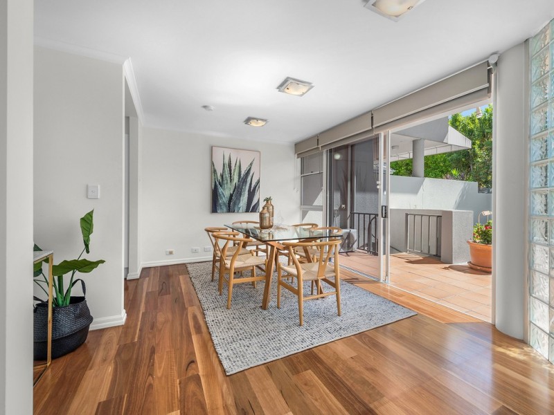 1/62 Ryans Road, St Lucia QLD 4067