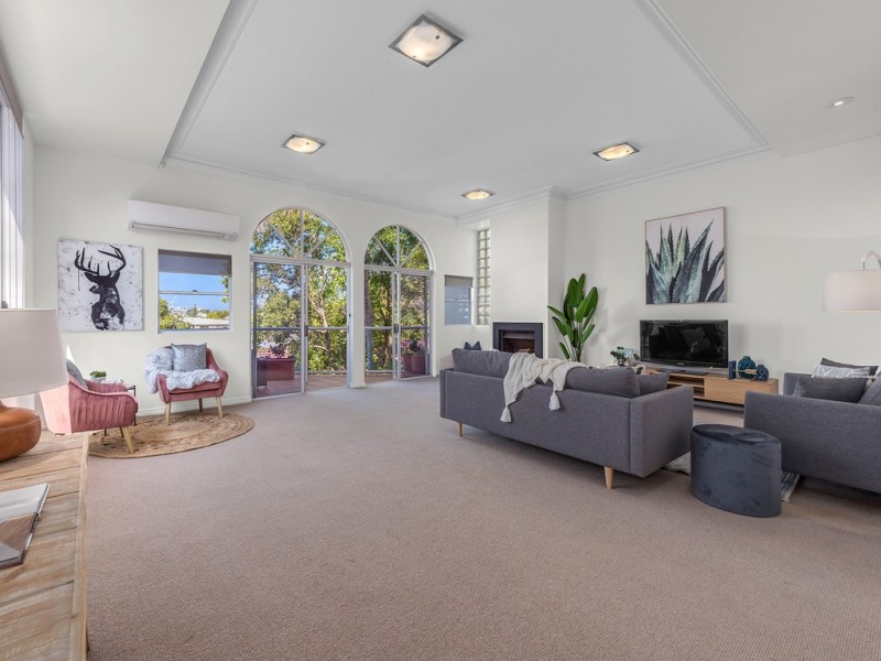 1/62 Ryans Road, St Lucia QLD 4067