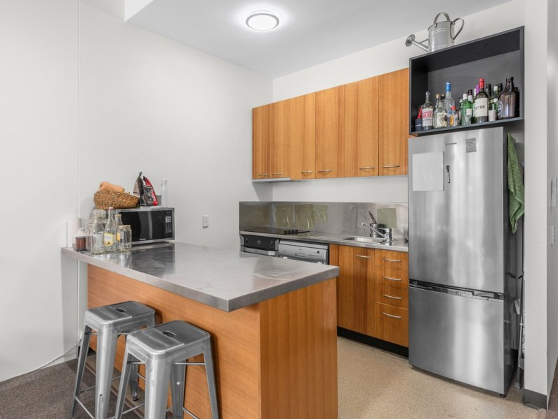 74/53 Vernon Terrace, Teneriffe QLD 4005