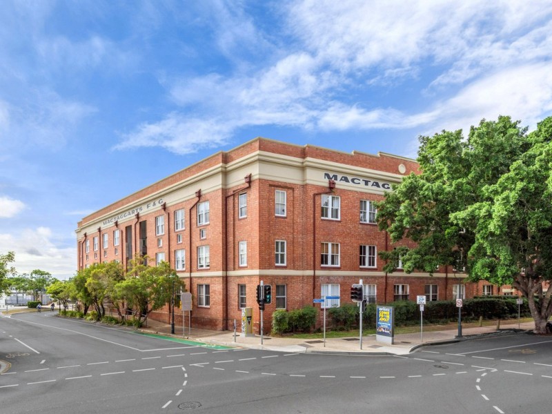 74/53 Vernon Terrace, Teneriffe QLD 4005