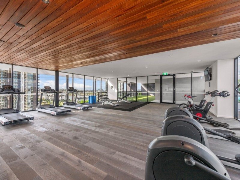 1407/70 Longland Street, Newstead QLD 4006