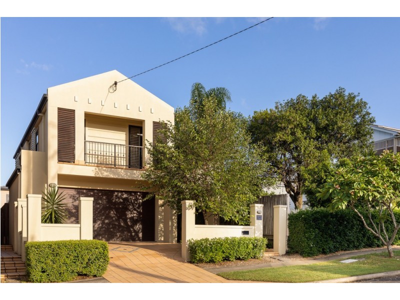 114 Stuart Street, Bulimba QLD 4171