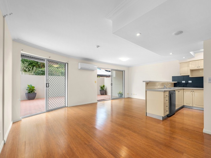 1/19 O’Connell Street, Kangaroo Point QLD 4169