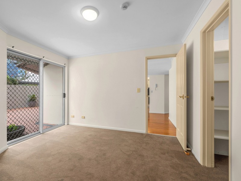 1/19 O’Connell Street, Kangaroo Point QLD 4169