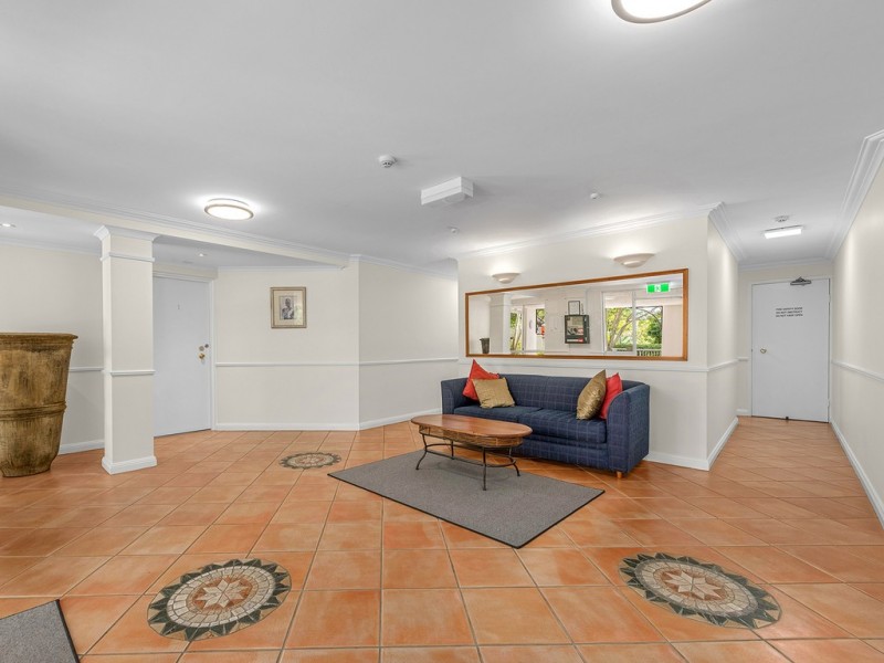 1/19 O’Connell Street, Kangaroo Point QLD 4169