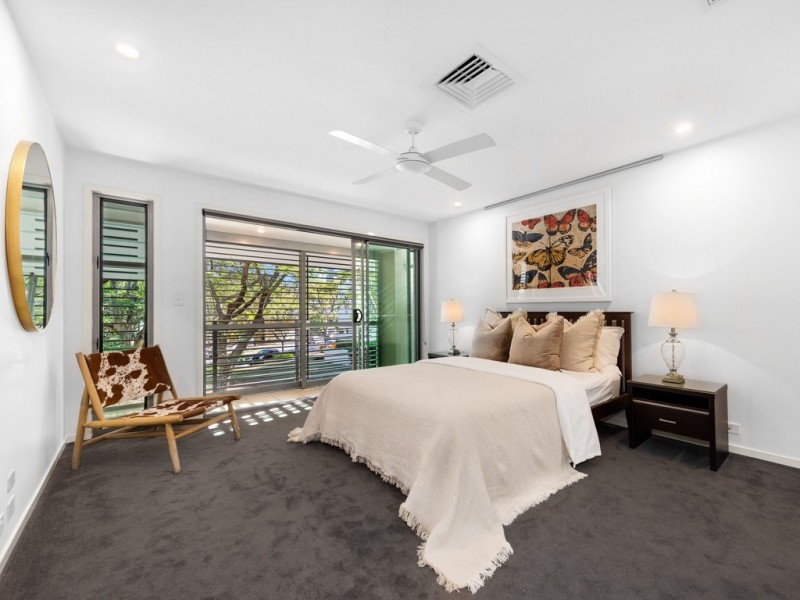 6 Refinery Parade, New Farm QLD 4005