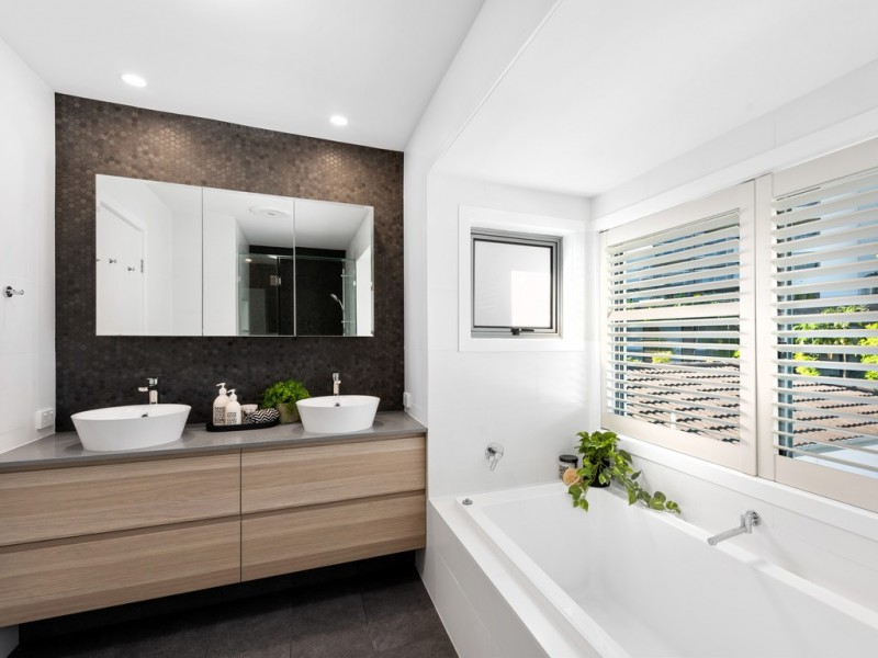 6 Refinery Parade, New Farm QLD 4005