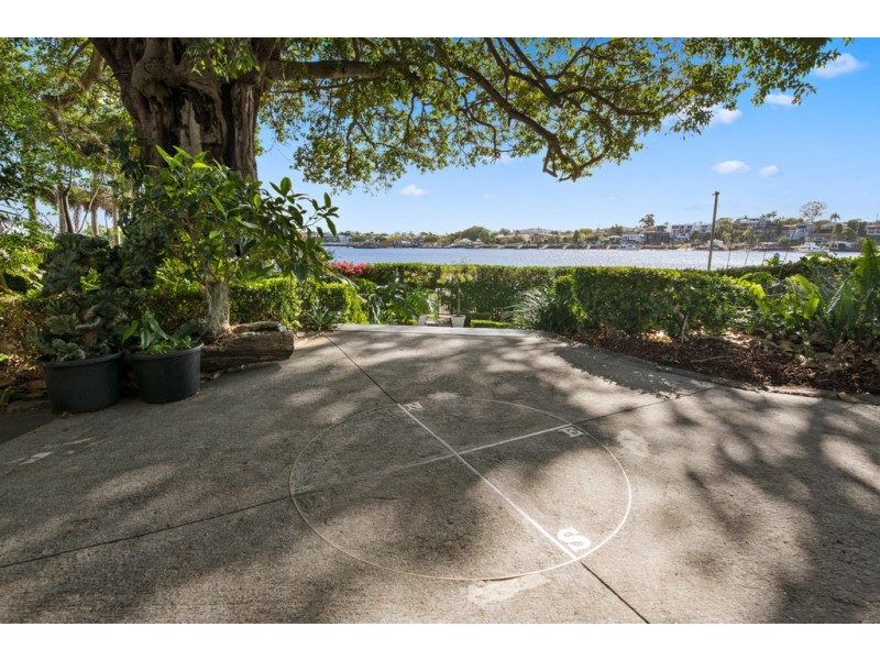 101 Welsby Street, New Farm QLD 4005