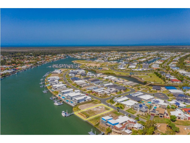 71 Seaside Drive, Banksia Beach QLD 4507