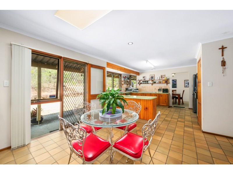 10 Park Court, Springwood QLD 4127