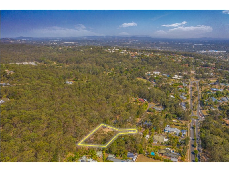 10 Park Court, Springwood QLD 4127