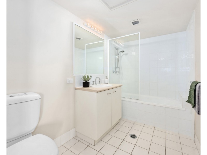 17/264 Kent Street, Teneriffe QLD 4005