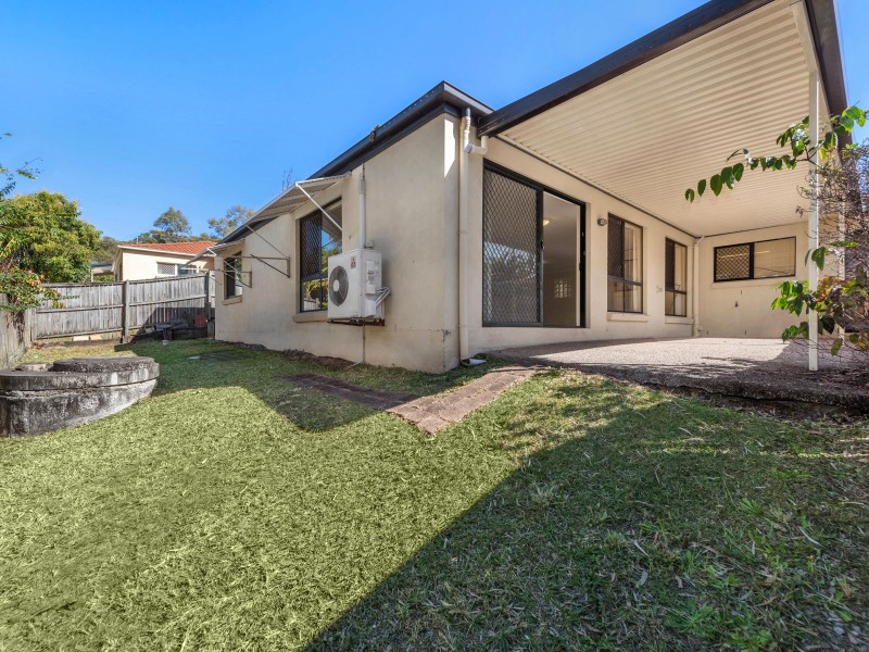 7 Adley Street, Carindale QLD 4152