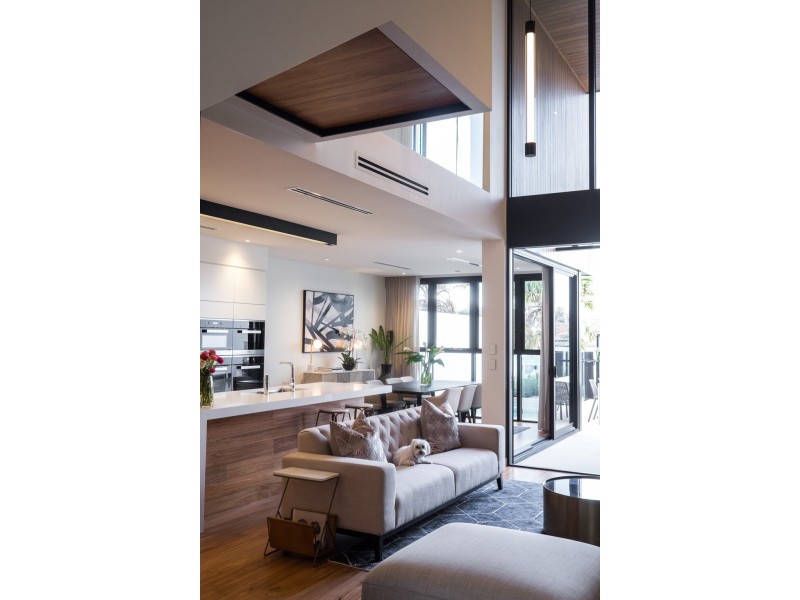 84 Parkside Circuit, Hamilton QLD 4007