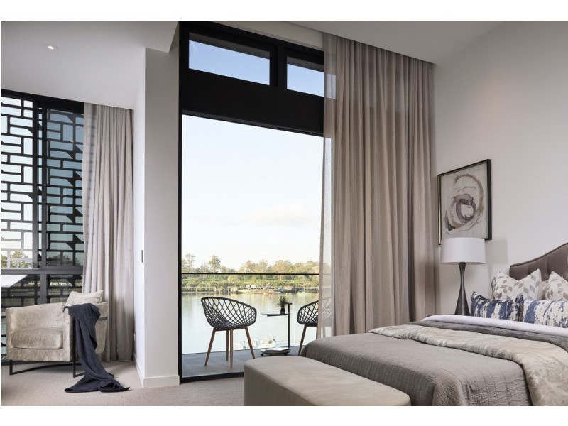 84 Parkside Circuit, Hamilton QLD 4007