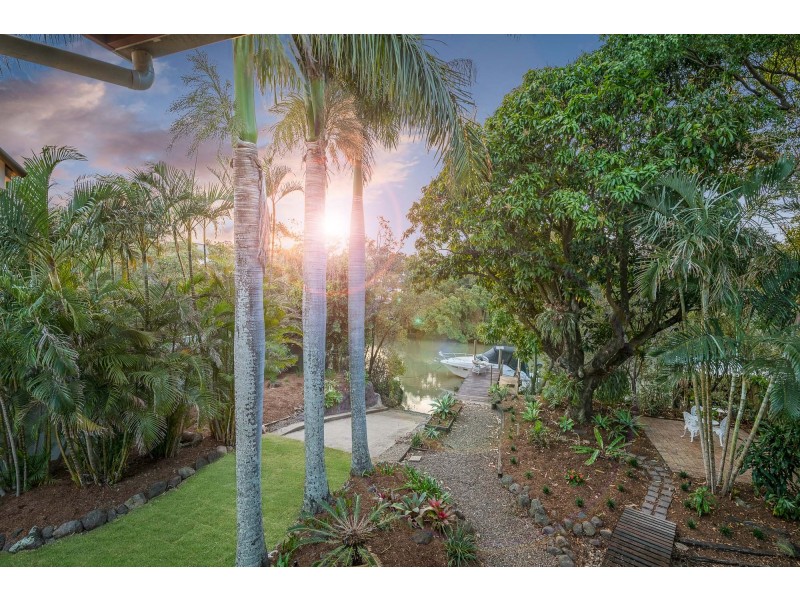 53 Gillan Street, Norman Park QLD 4170