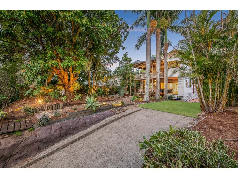 53 Gillan Street, Norman Park QLD 4170