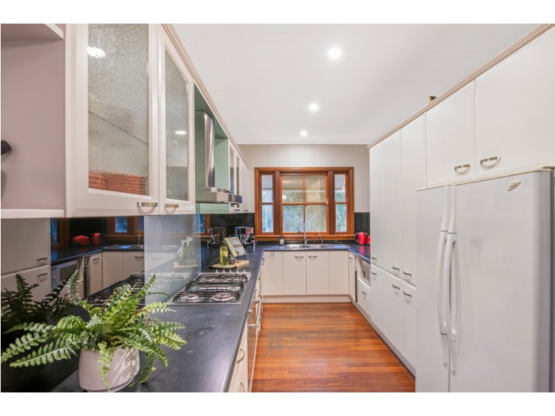 53 Gillan Street, Norman Park QLD 4170