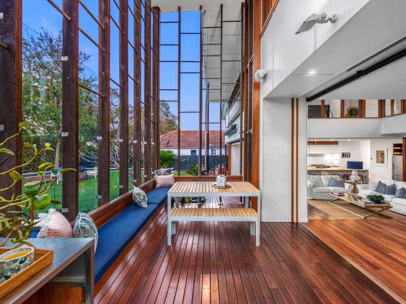 33 Violet Street, Yeronga QLD 4104