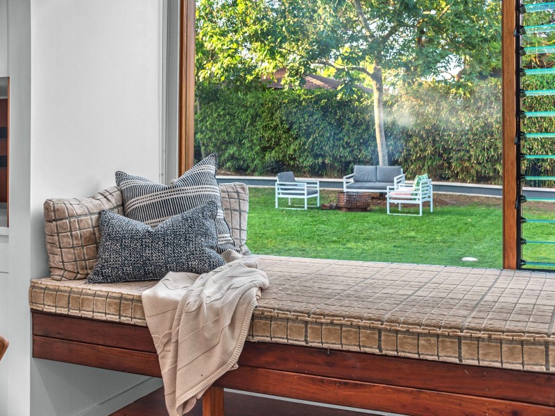 33 Violet Street, Yeronga QLD 4104