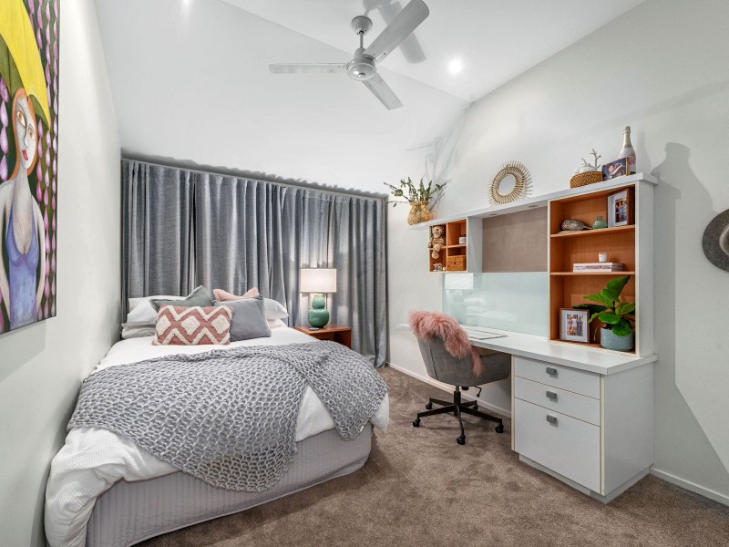 33 Violet Street, Yeronga QLD 4104