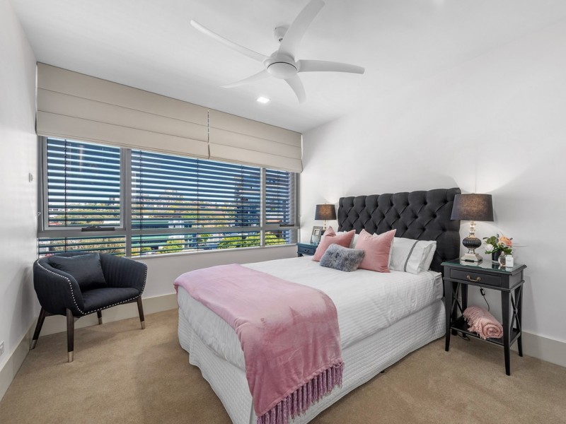 852/1 Newstead Terrace, Newstead QLD 4006