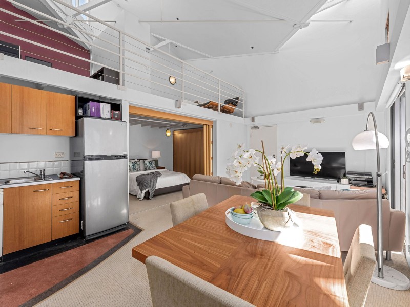 136/53 Vernon Terrace, Teneriffe QLD 4005