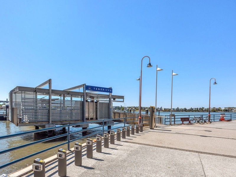 136/53 Vernon Terrace, Teneriffe QLD 4005