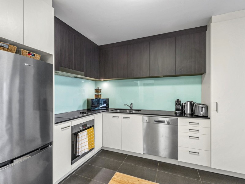 1407/18 Thorn Street, Kangaroo Point QLD 4169