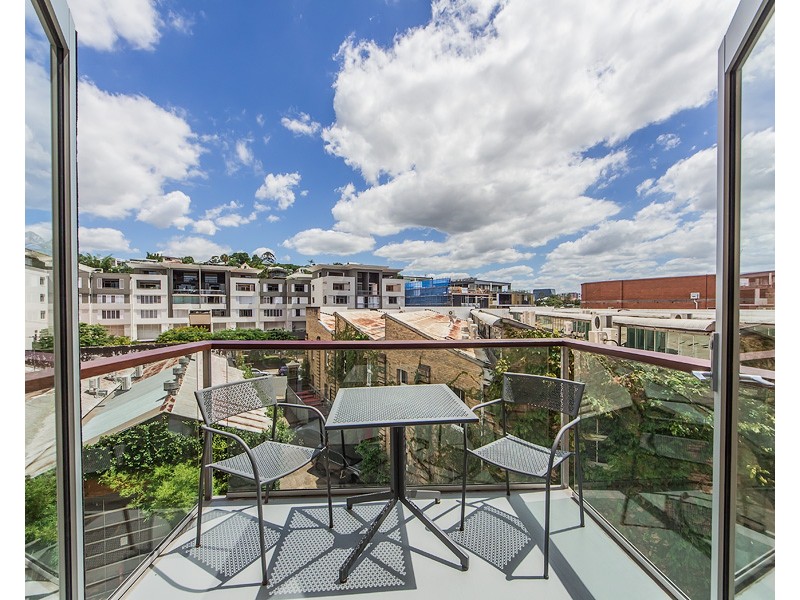 65/36 Vernon Terrace, Teneriffe QLD 4005