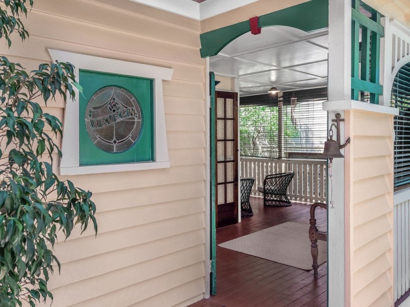 49 Birdwood Terrace, Auchenflower QLD 4066