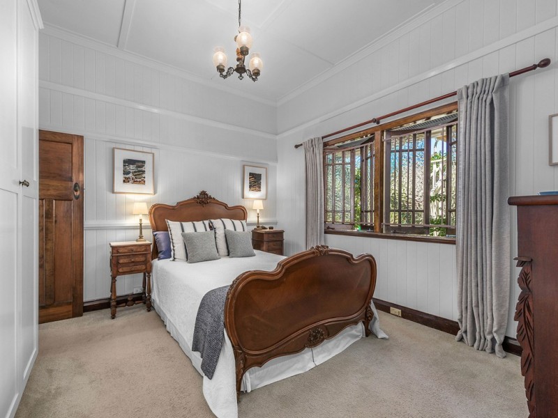 49 Birdwood Terrace, Auchenflower QLD 4066