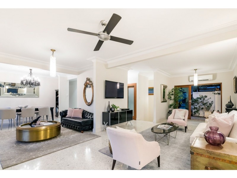 37 Wendell Street, Norman Park QLD 4170