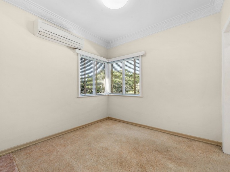 14 Servius Avenue, Seven Hills QLD 4170