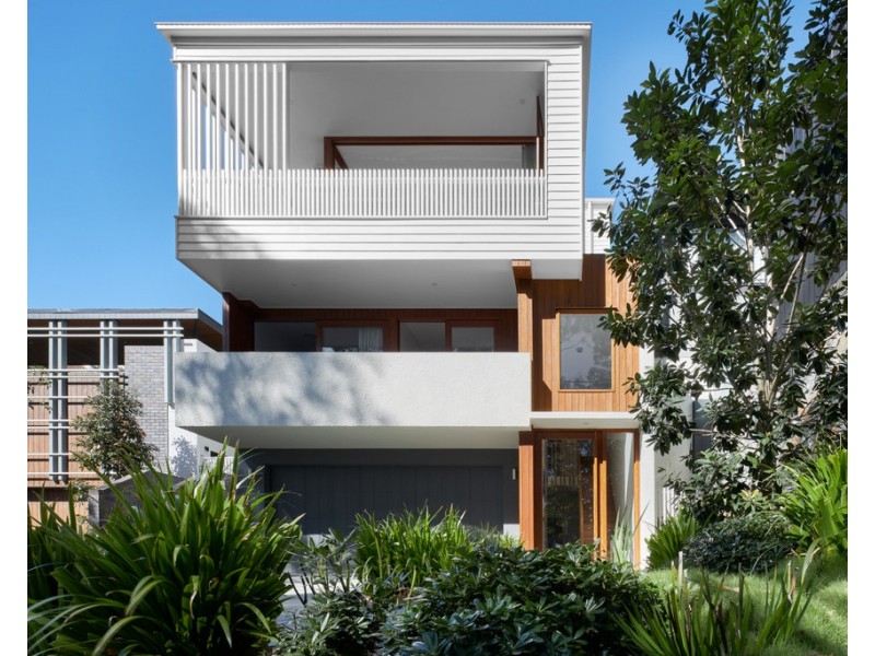 38 Carroll Street, Bardon QLD 4065