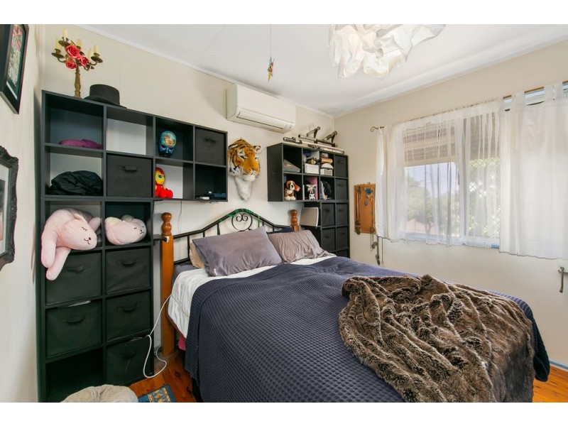 32 Elmes Road, Rocklea QLD 4106