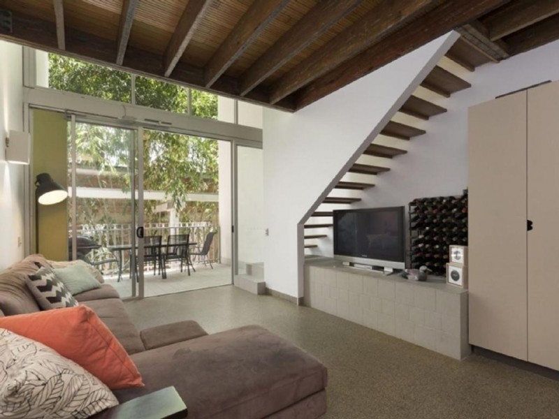 335/8 Skyring Terrace, Teneriffe QLD 4005