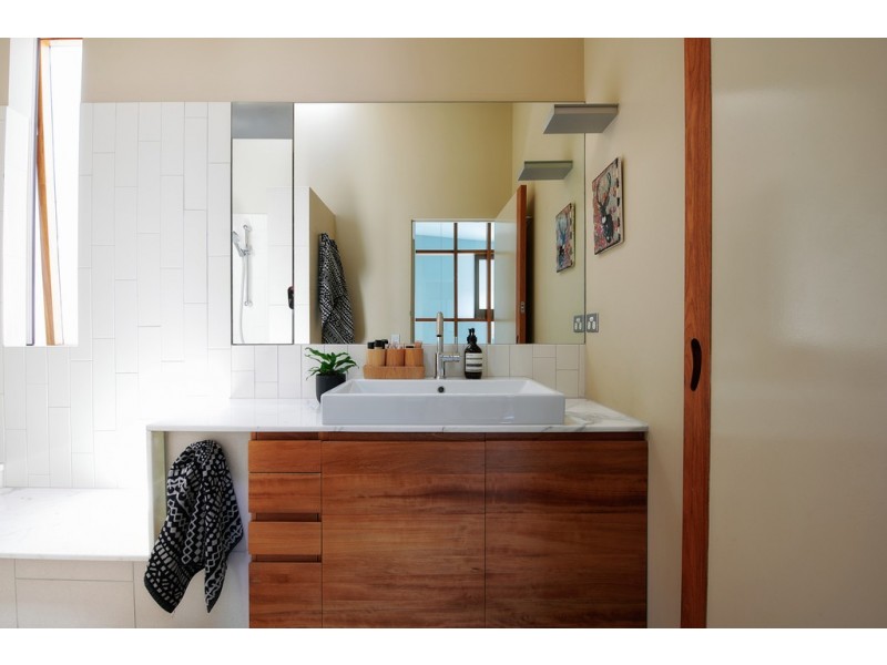 15 Abercrombie Street, Teneriffe QLD 4005