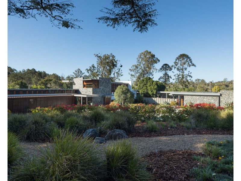 1 Wybelenna Street, Brookfield QLD 4069