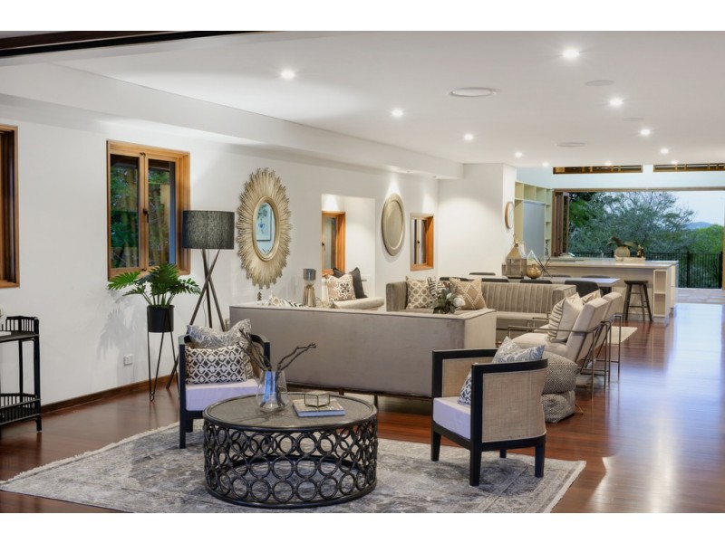 59 Teneriffe Drive, Teneriffe QLD 4005