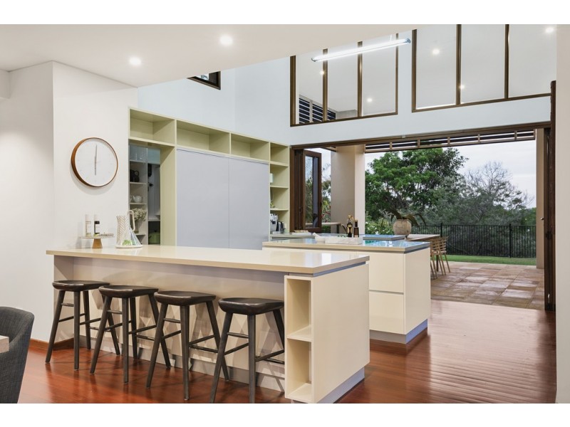 59 Teneriffe Drive, Teneriffe QLD 4005