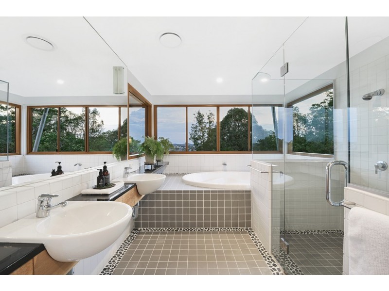 59 Teneriffe Drive, Teneriffe QLD 4005