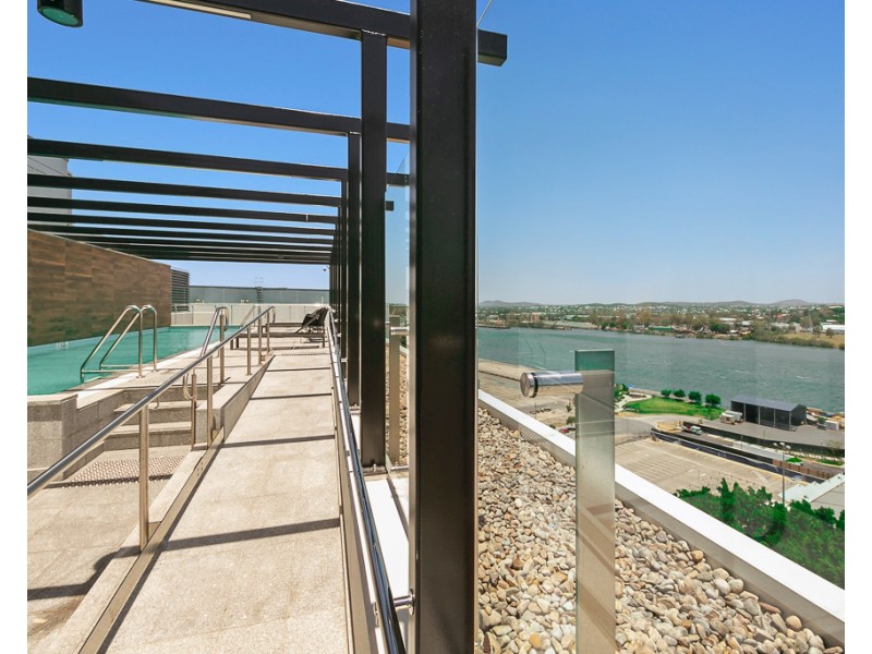 585 / 33 Remora Road, Hamilton QLD 4007