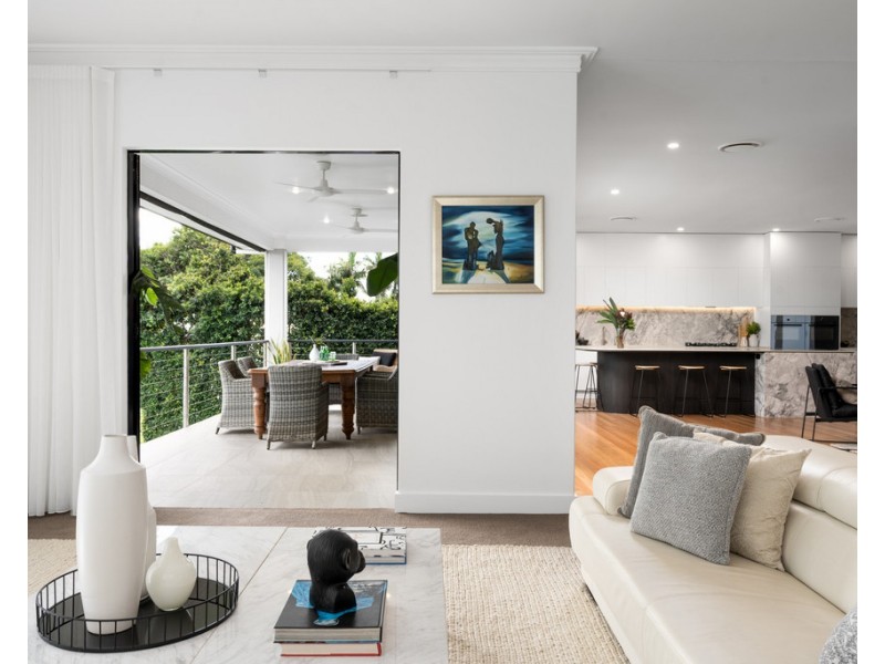 32 Bulimba Street, Bulimba QLD 4171