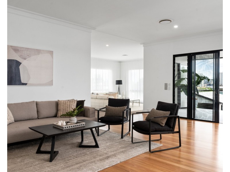 32 Bulimba Street, Bulimba QLD 4171