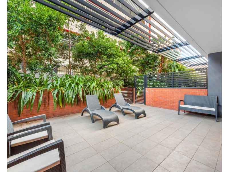 Courtyard/9 Edmondstone Street, South Brisbane QLD 4101