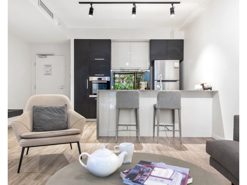 Courtyard/9 Edmondstone Street, South Brisbane QLD 4101