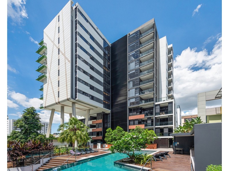 Courtyard/9 Edmondstone Street, South Brisbane QLD 4101
