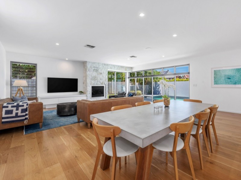 60 Brown Parade, Ashgrove QLD 4060