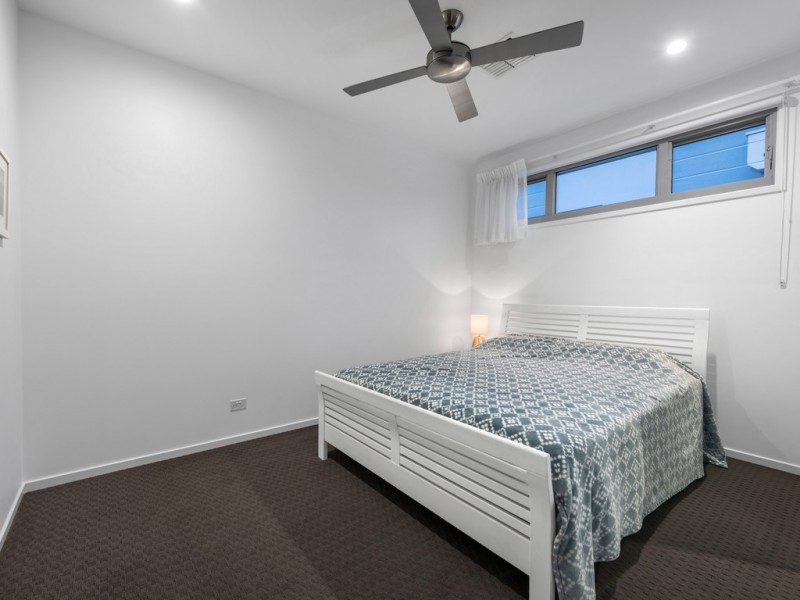 60 Brown Parade, Ashgrove QLD 4060